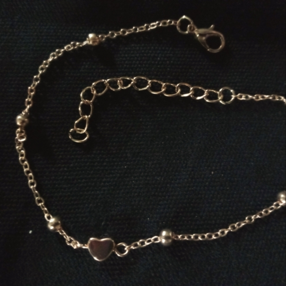 Gold "heart and beads" ankle bracelet